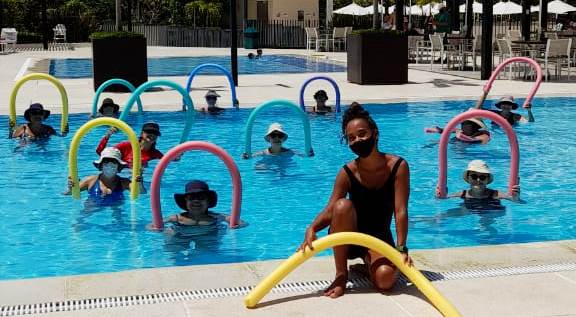 Aulas de hidroginástica e natação no Clube da Portuguesa; Confira